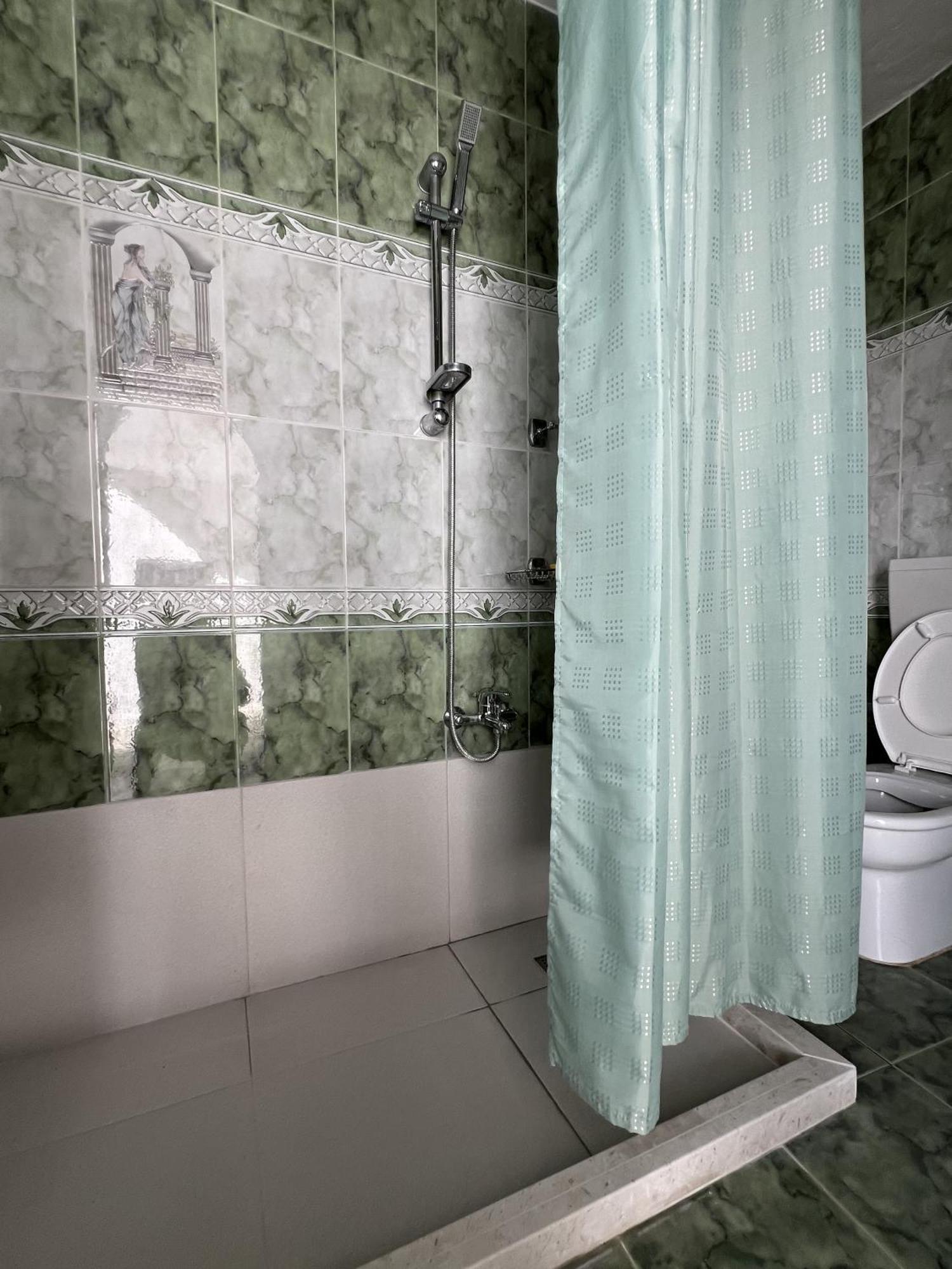 Onetwosleep Guesthouse Шкодер Екстер'єр фото