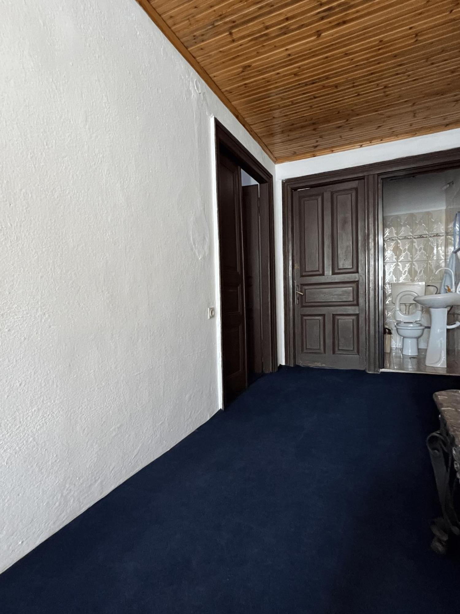 Onetwosleep Guesthouse Шкодер Екстер'єр фото
